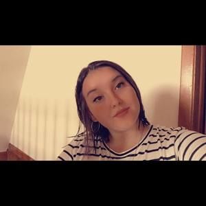 Meet your Posher, Eve